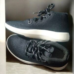 Allbirds Wool Black and White Sneakers Womens Size 5 Mizzles Wrum W5